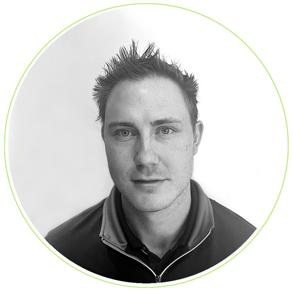Mitch Schneider, Master Fitter and Builder 