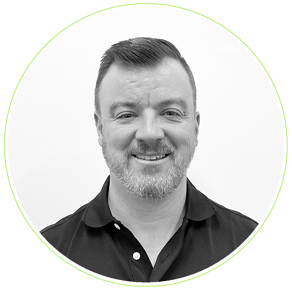 Chris Nelson, Master Fitter and Builder