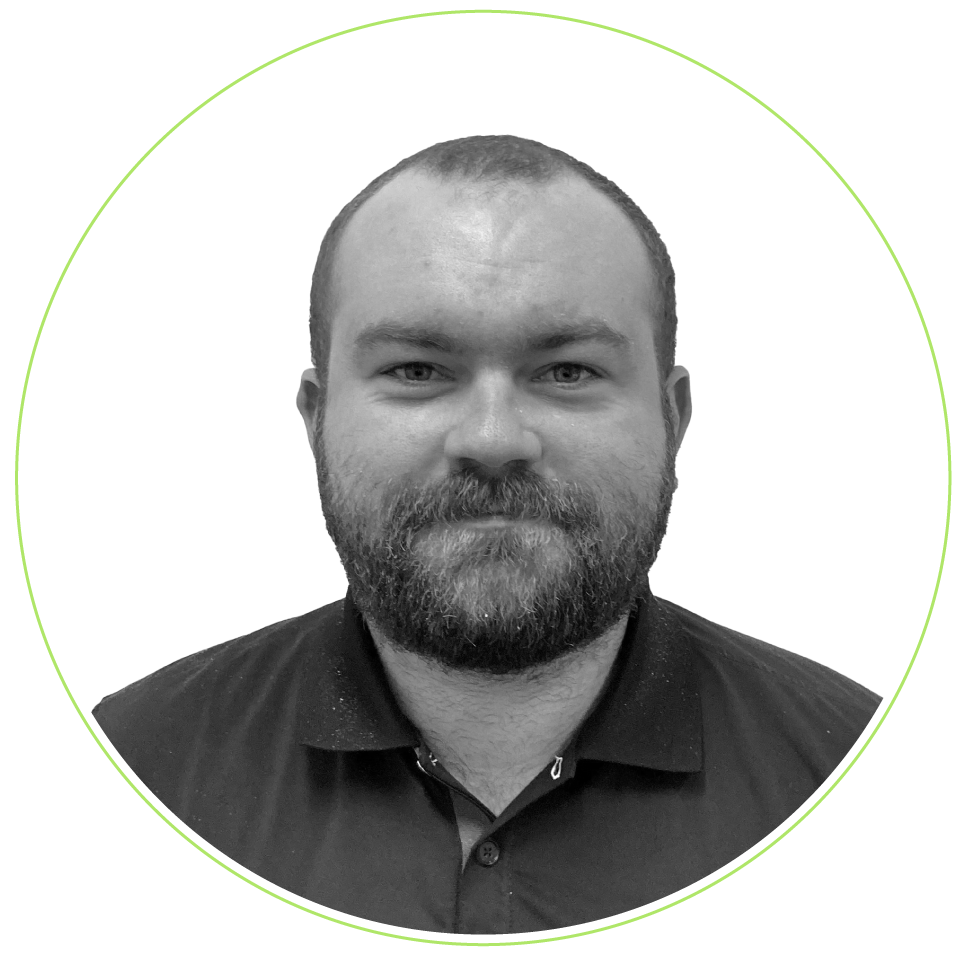 Chris Nelson, Master Fitter and Builder